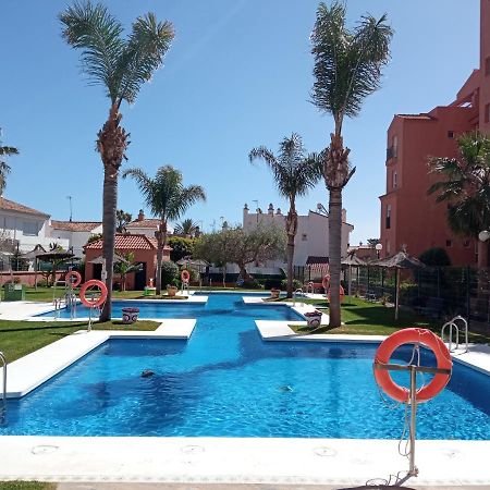 Apartamentos Los Hidalgo Golf Manilva Extérieur photo